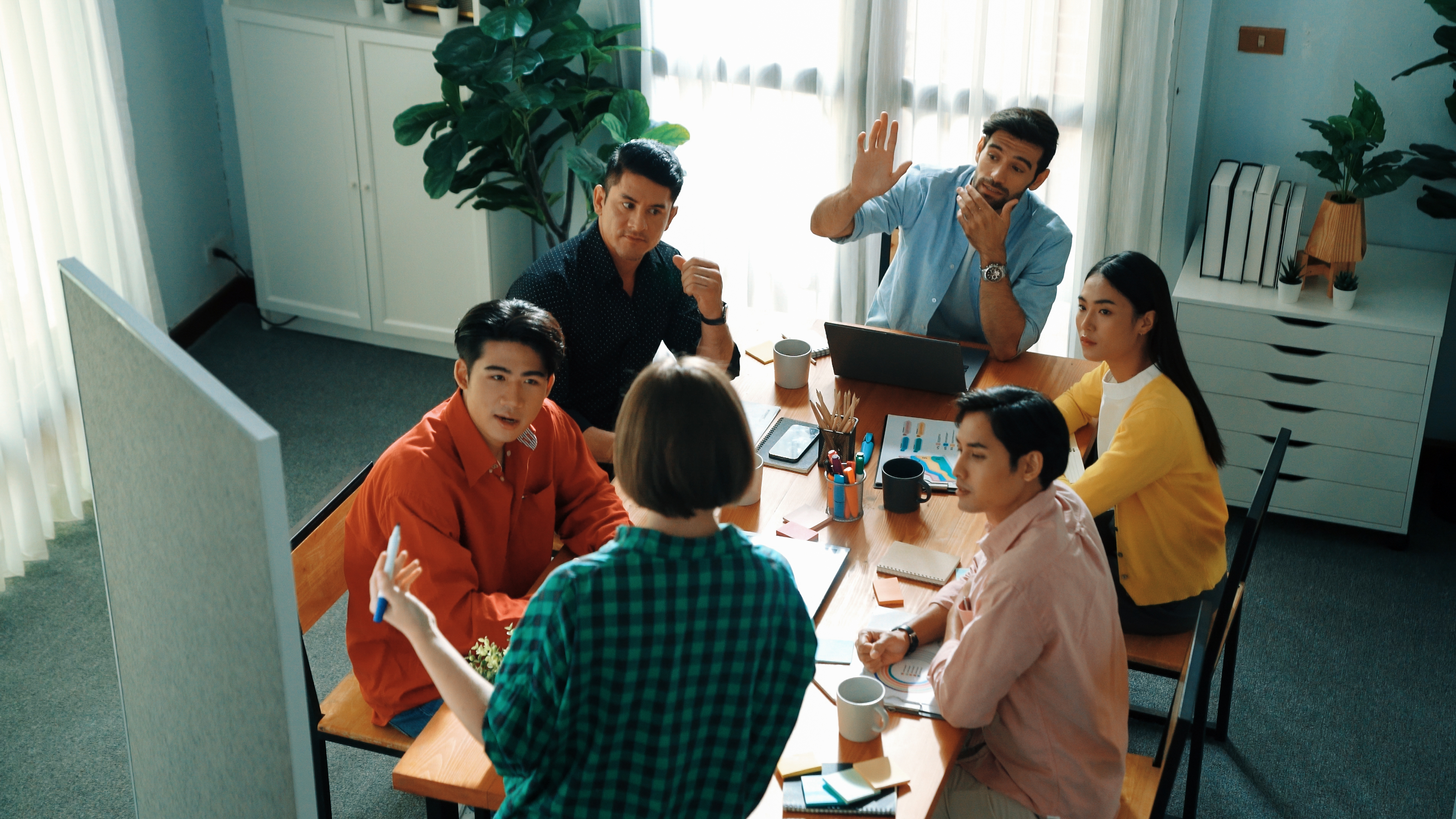 top view smart businesswoman standing present idea board convocation